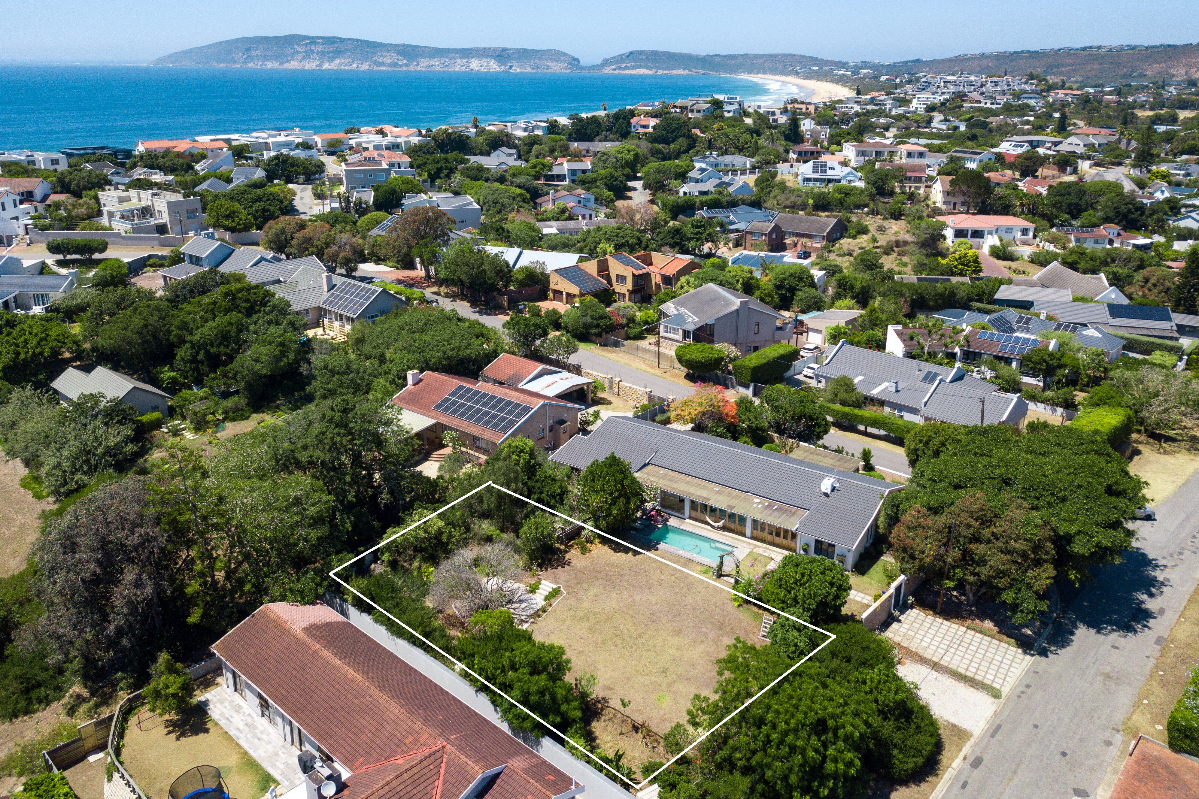 PACHENA POINT DRIVE 32