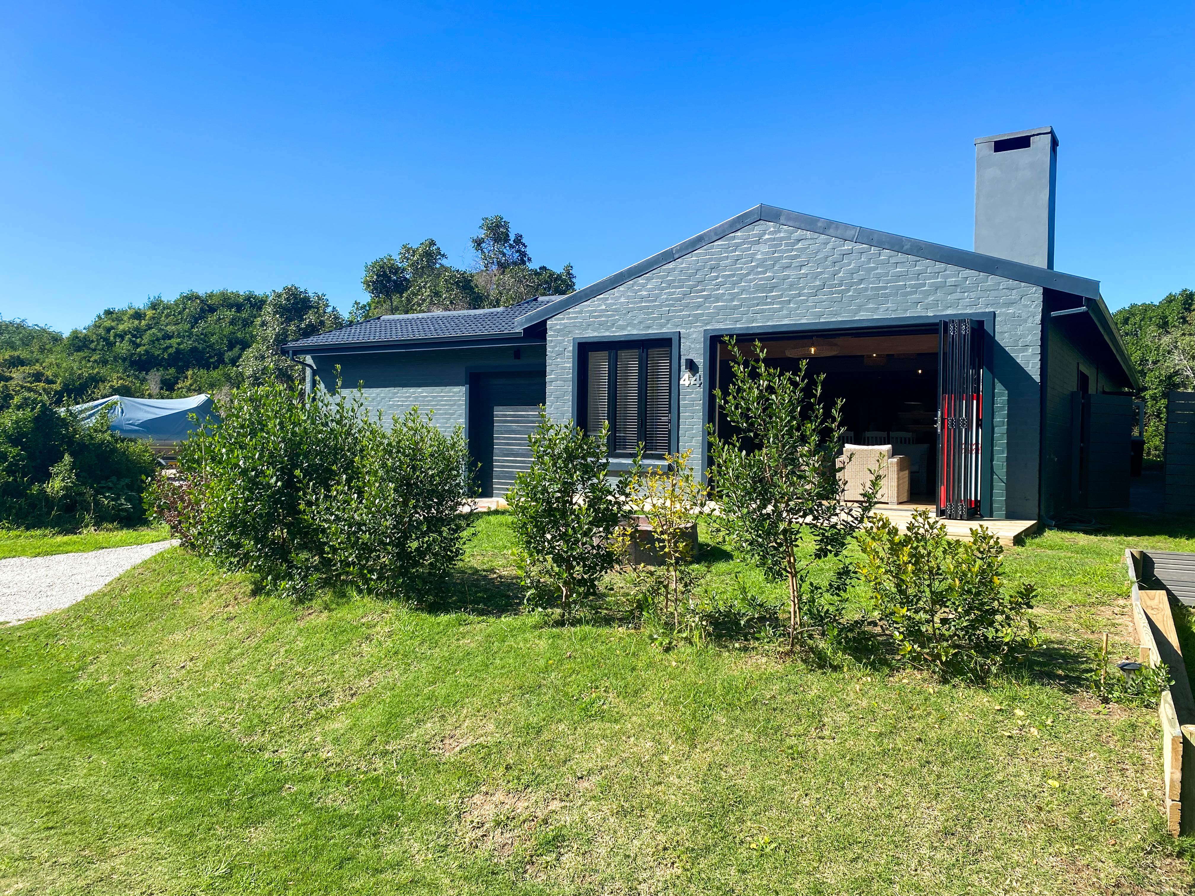 MILKWOOD GLEN 44